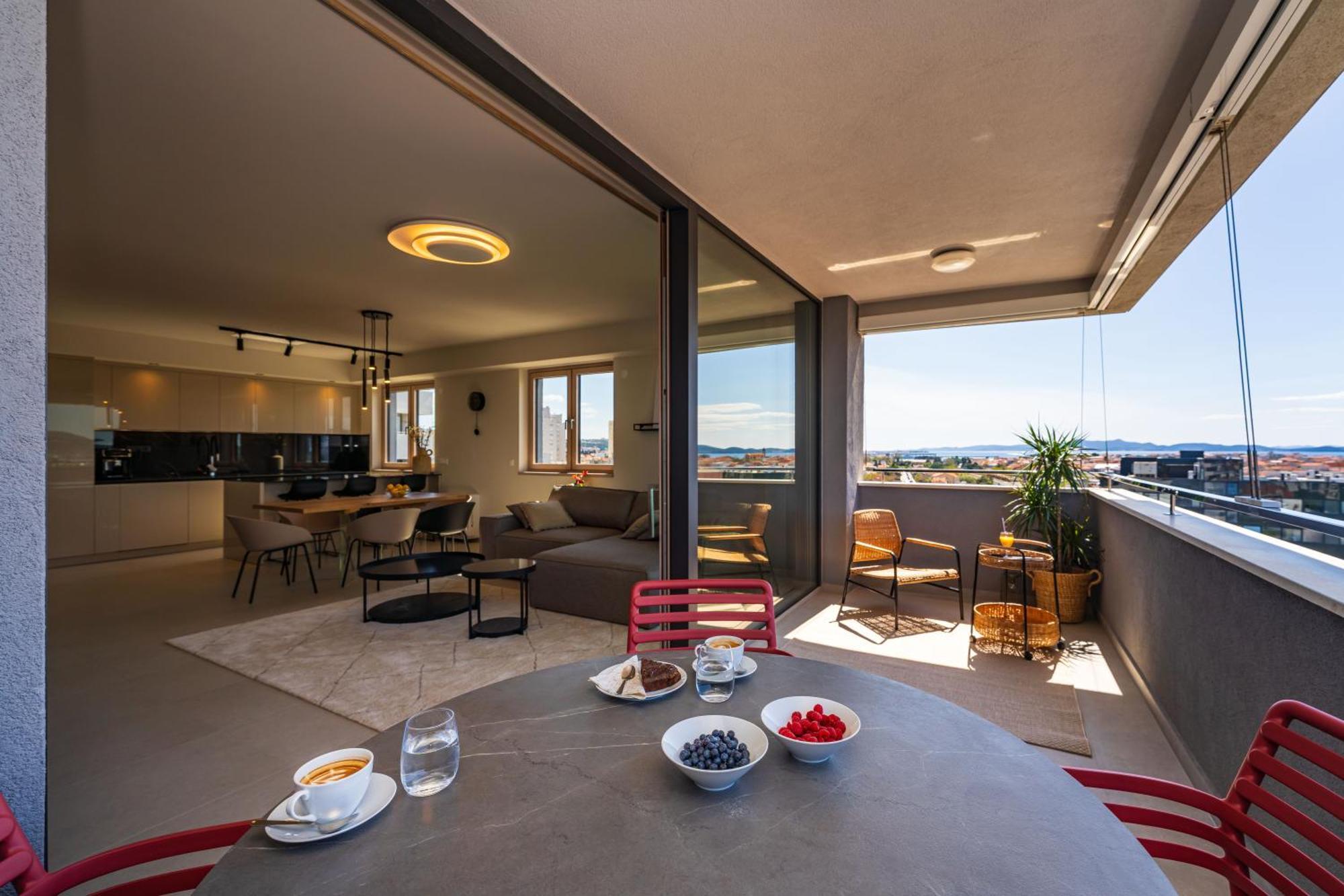 D-Apartment - With Garage And Balcony ザダル エクステリア 写真