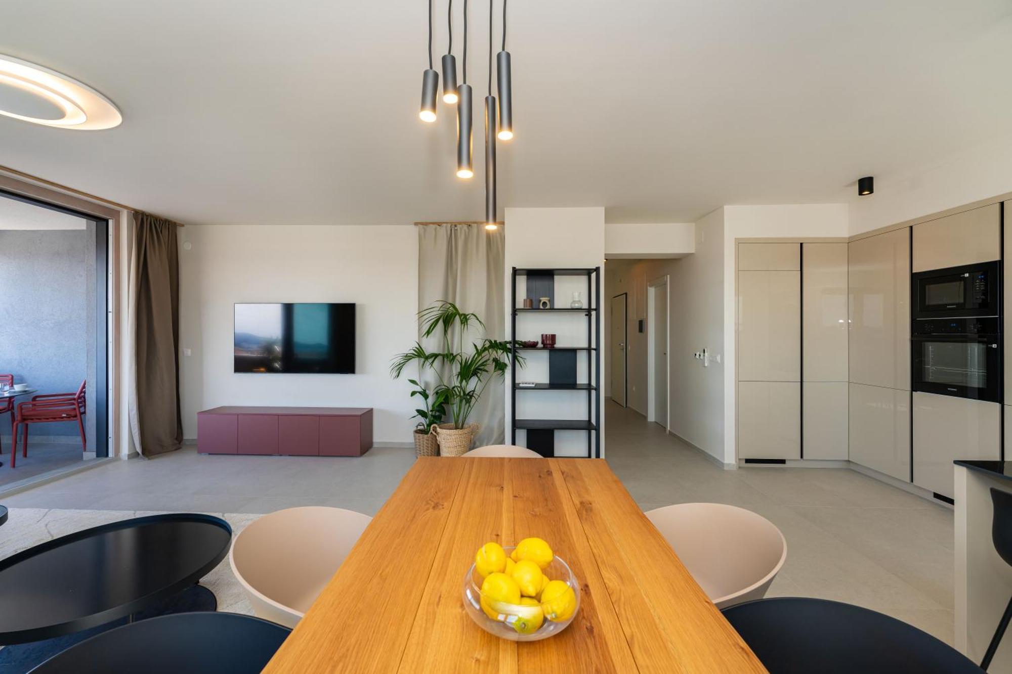 D-Apartment - With Garage And Balcony ザダル エクステリア 写真