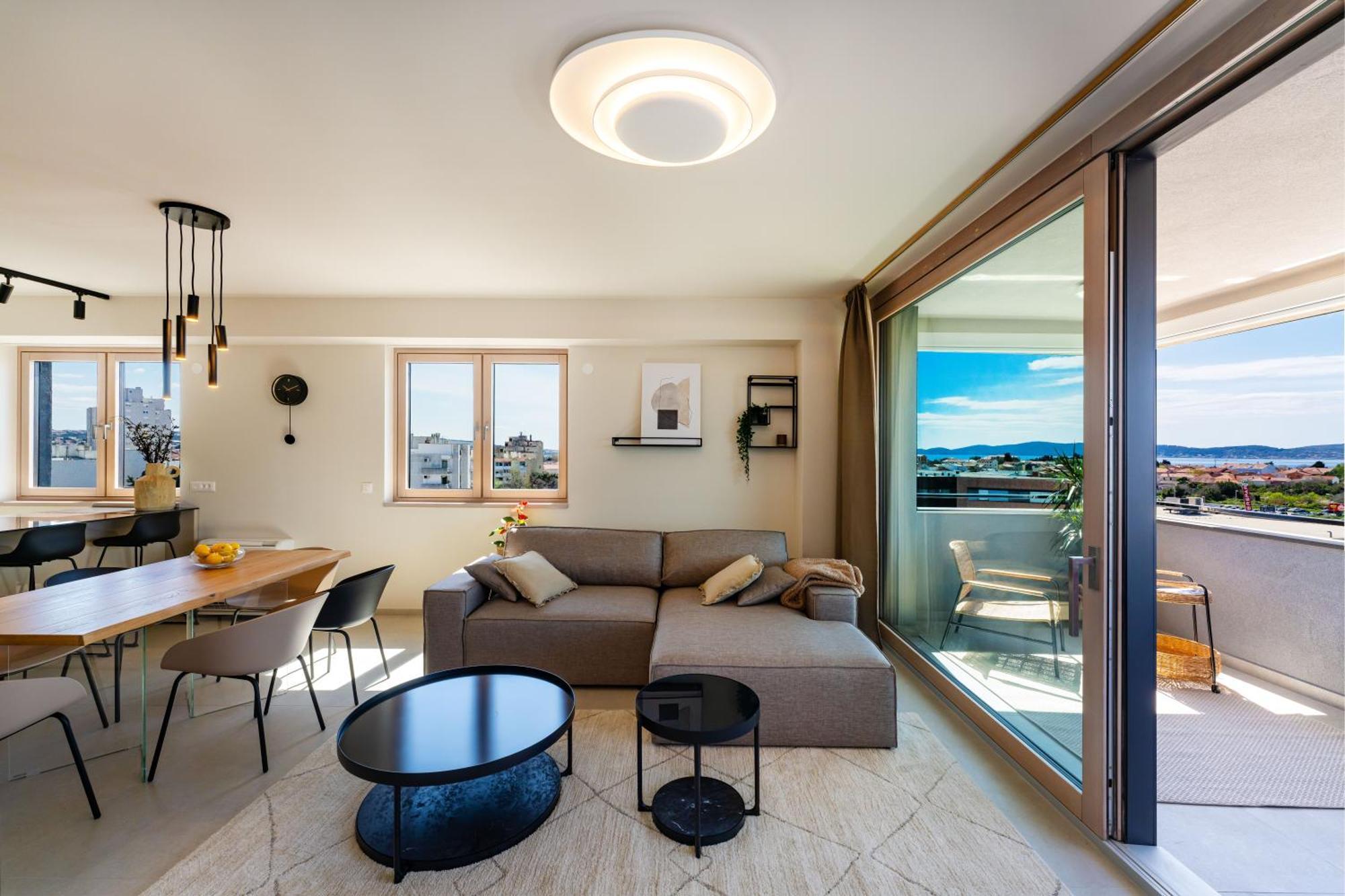 D-Apartment - With Garage And Balcony ザダル エクステリア 写真