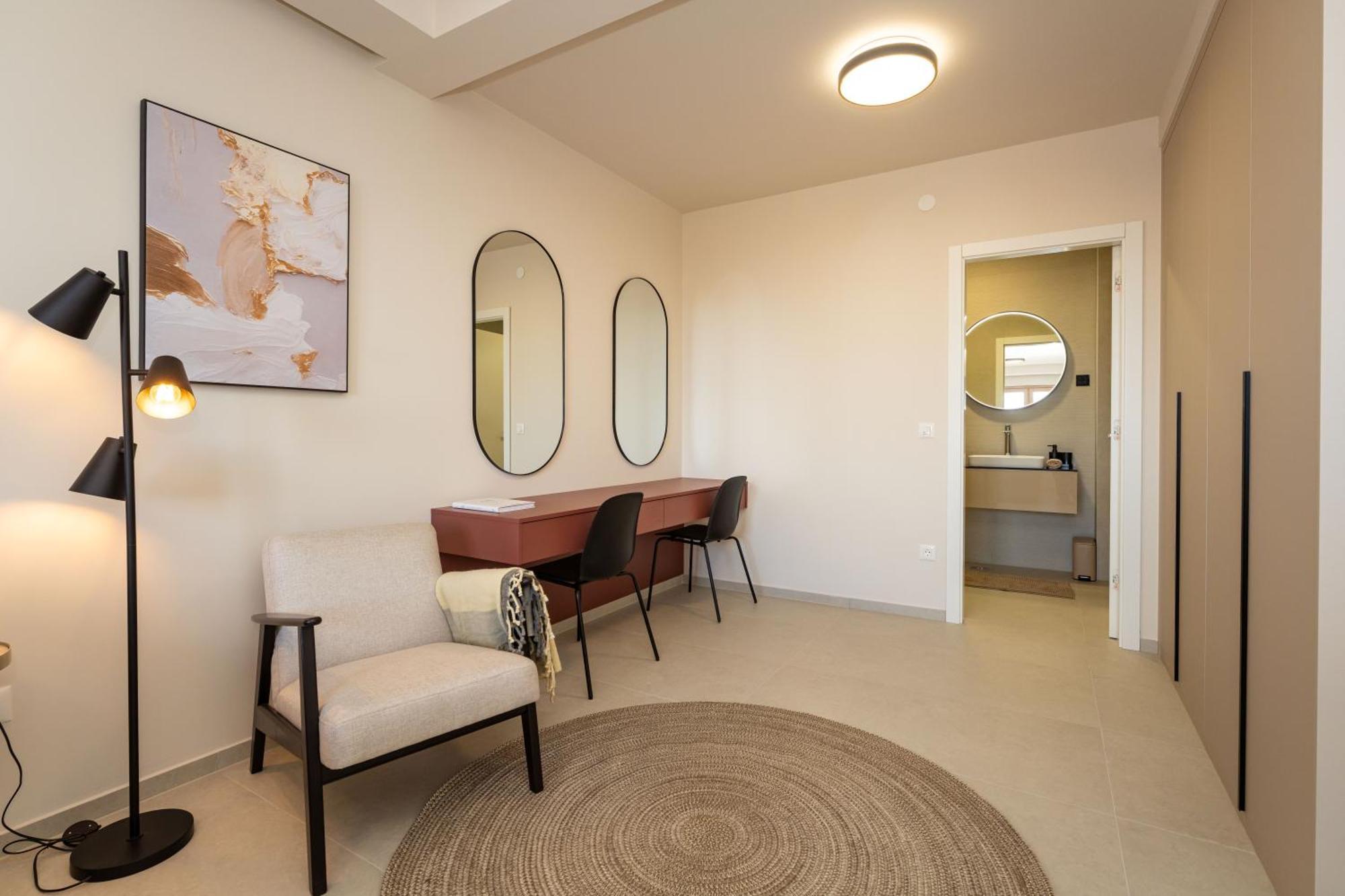D-Apartment - With Garage And Balcony ザダル エクステリア 写真